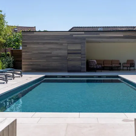 בית נופש Luxury In With Wellness